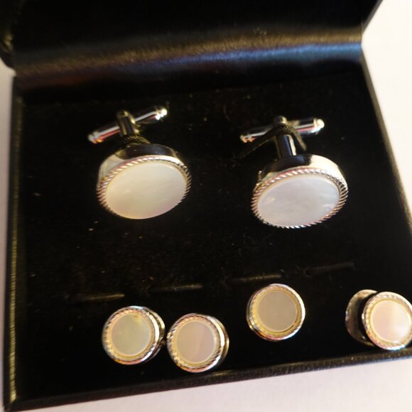 Mother of Pearl Tuxedo Cufflinks and Shirt Studs - Picture 1 of 3